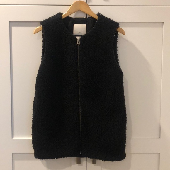 Black Wilfred Zip up Vest